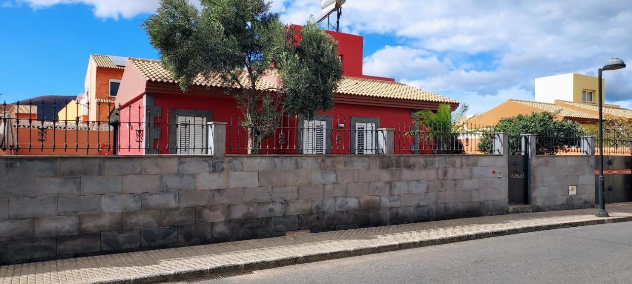 Casa Madriu, Villa De Lujo En Zona Residencial Corralejo Buitenkant foto